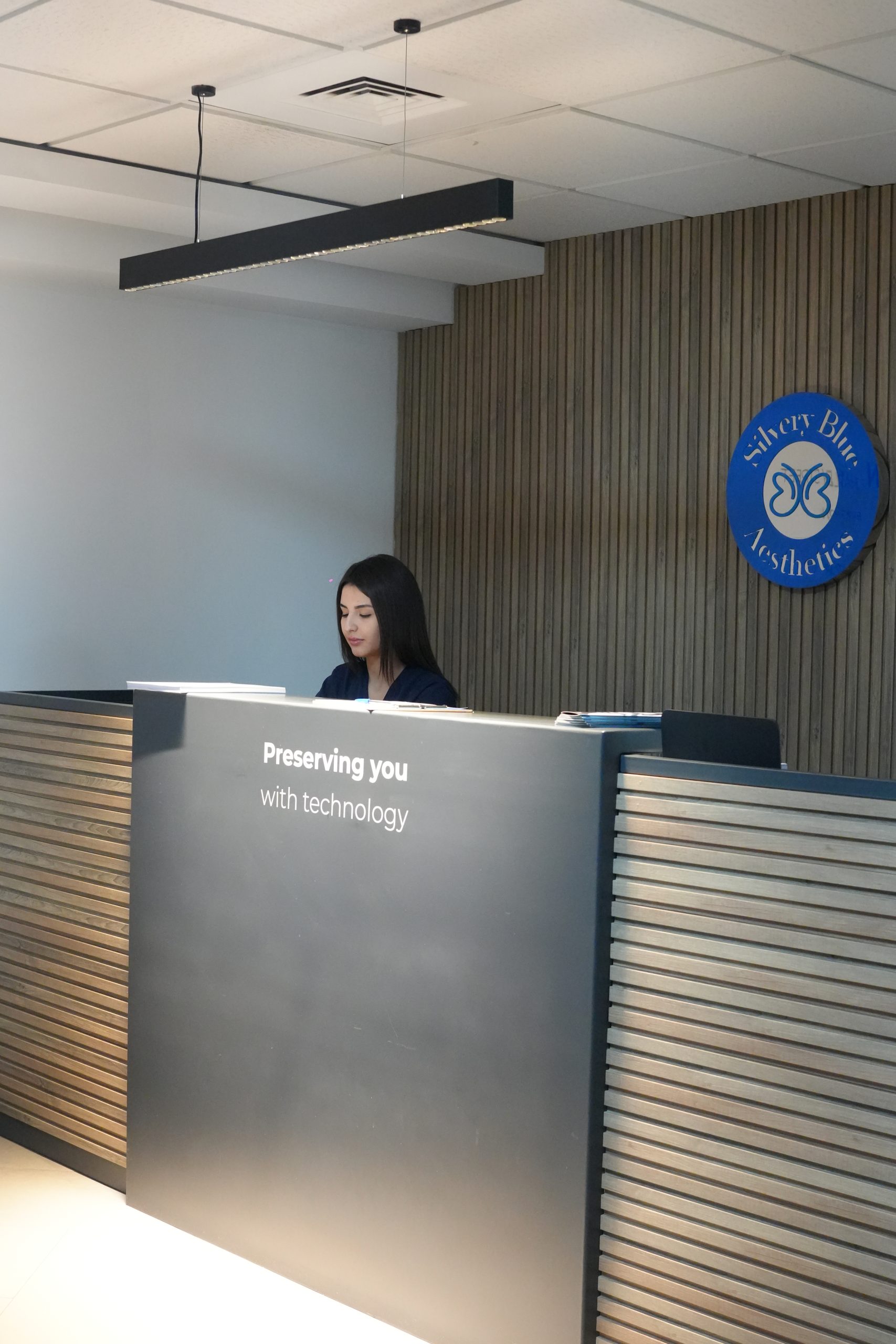 Clinique Silvery Blue Marrakech